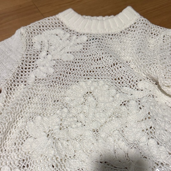 FARM Rio White Crochet Sweater - Picture 5 of 7